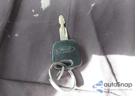 2003 Ford F-150 Lariat/Xlt z USA, uszkodzony, nr VIN 1FTRW08L73KA86050